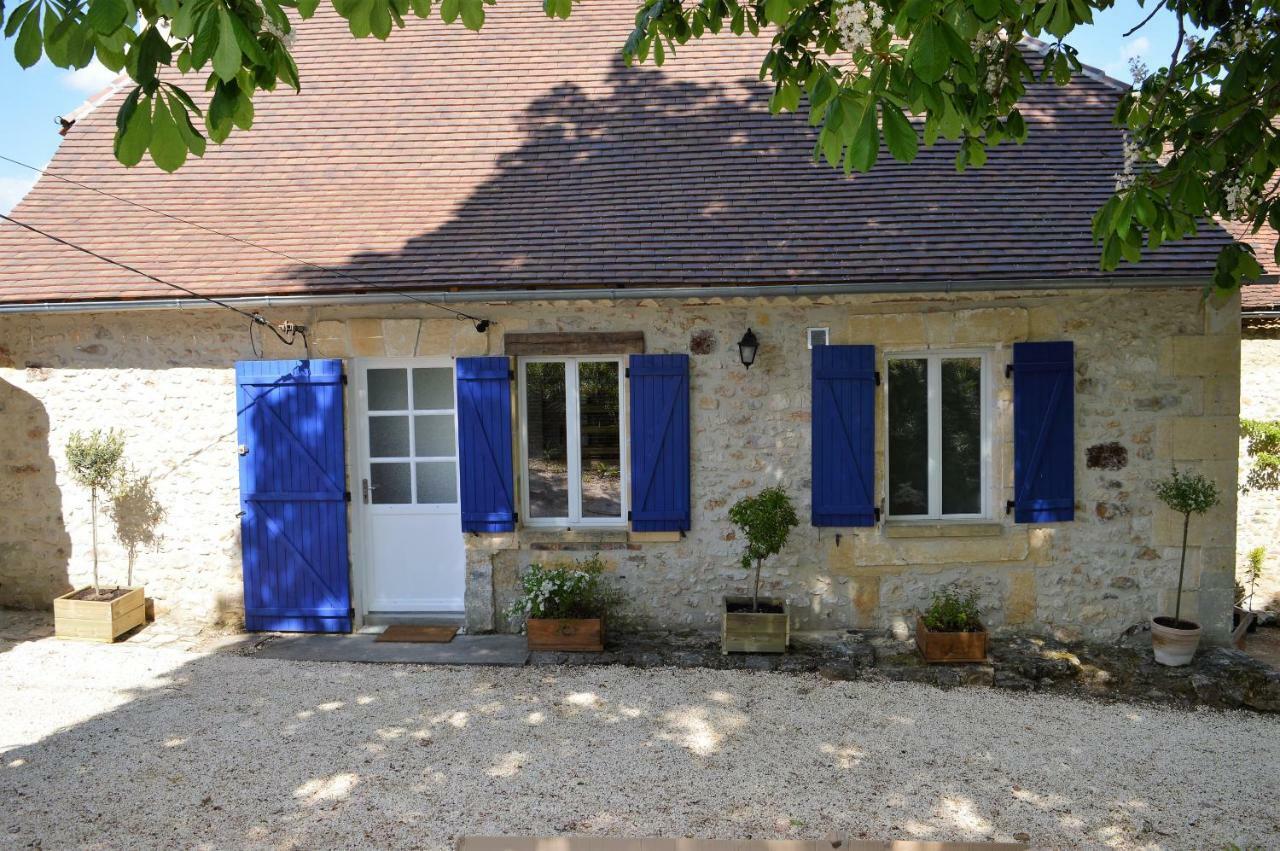 Aux Volets Bleus Chez Mark & Sylvie Руффиньяк-Сен-Сернен Экстерьер фото